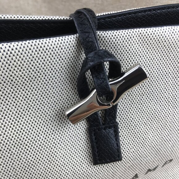 NWT Longchamp Essential Toile Bucket Bag - Picture 8 of 12